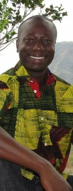 Bwiti Iboga šaman Moughenda Mikala - Bwiti učitel a léčitel, Gabon Afrika